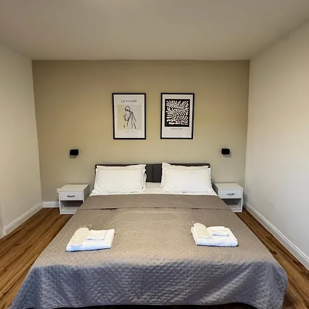 Apartment Serviced Im Herzen Von Düsseldorf