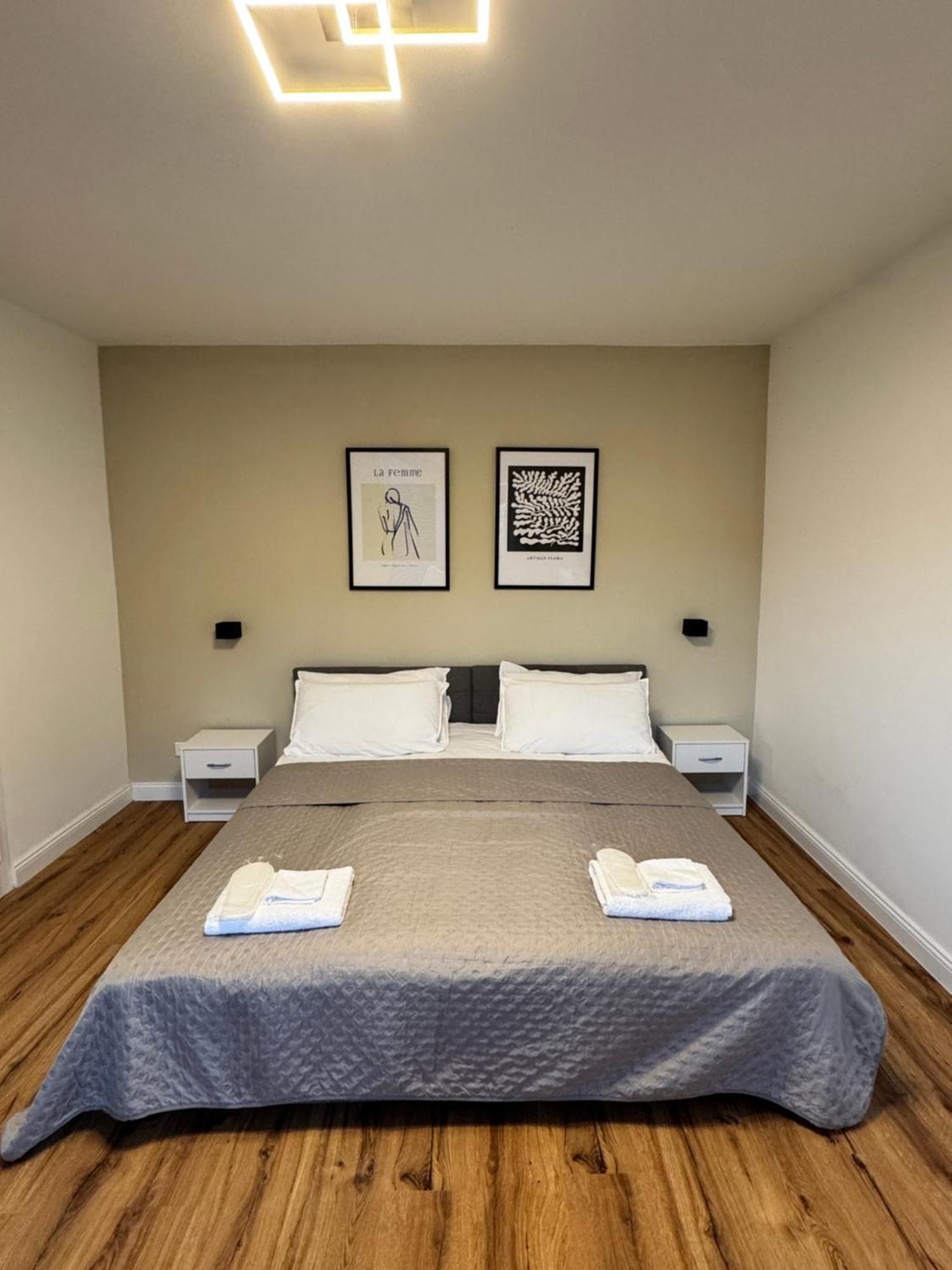 Apartment Zentrale Im Herzen Von Düsseldorf